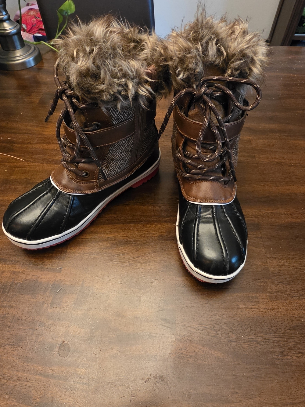 Dream Pairs River 3 Winter Duck Boots Faux Fur Trim Red Sole Women’s Size 5
